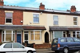 2 bedroom Detached t...